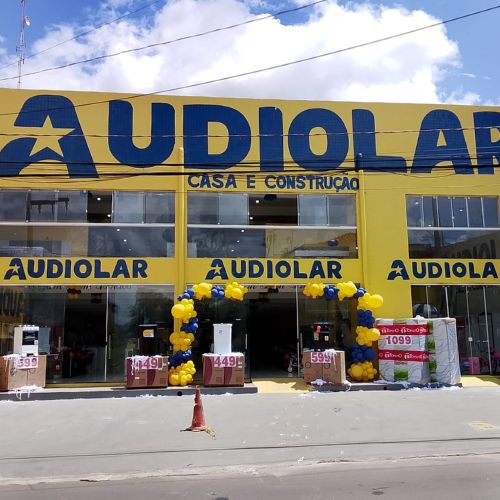 <p><hr></p><p><span style="font-family: Arial, Helvetica, sans-serif;"><br></span></p><p><b style=""><span style="font-family: Arial, Helvetica, sans-serif;"><span style="font-size: 12pt;">AUDIOLAR - PRESIDENTE DUTRA, MA (MATRIZ)</span></span></b></p><p><b><span style="font-family: Arial, Helvetica, sans-serif;"><span style="font-size: 10pt;"><br></span></span></b></p><p><span style="font-family: Arial, Helvetica, sans-serif;"><span style="font-size: 10pt;">65 R. Barão do Rio Branco - Centro</span></span></p><p><span style="font-family: Arial, Helvetica, sans-serif;"><span style="font-size: 10pt;">Presidente Dutra - MA - CEP: 65760-000</span></span></p><p><span style="font-family: Arial, Helvetica, sans-serif;"><span style="font-size: 10pt;"><b style="background-color: var(--bs-body-bg); text-align: var(--bs-body-text-align);"></b></span></span></p><p><span style="font-family: Arial, Helvetica, sans-serif;"><span style="font-size: 10pt;"><a href="https://api.whatsapp.com/send/?phone=5599988334751&text&type=phone_number&app_absent=0"></a></span></span></p><p xmlns="http://www.w3.org/1999/xhtml"><a href="https://api.whatsapp.com/send/?phone=5599988334751&text&type=phone_number&app_absent=0"><b style="background-color: var(--bs-body-bg); text-align: var(--bs-body-text-align);"><span style="font-family: Arial, Helvetica, sans-serif;"><span style="font-size: 10pt;">Central de Atendimento ao cliente: +55 99 8833-4751</span></span></b></a></p><p><u style=""><b style=""><a href="https://maps.app.goo.gl/TmmCfNWQpgVSdywf6" style=""><span style="font-size: 10pt;">https://maps.app.goo.gl/TmmCfNWQpgVSdywf6</span></a></b></u></p><p><font color="#4585e5"><br></font></p><div class="OutlineElement Ltr SCXW266482530 BCX0" style="-webkit-user-drag: none; -webkit-tap-highlight-color: transparent; margin: 0px; padding: 0px; user-select: text; clear: both; cursor: text; overflow: visible; position: relative; direction: ltr; color: rgb(0, 0, 0);"><p class="Paragraph SCXW266482530 BCX0" xml:lang="PT-BR" lang="PT-BR" paraid="272416996" paraeid="{67d6673e-8a9d-4e1f-93d3-5de51f7c2e35}{113}" style="-webkit-user-drag: none; -webkit-tap-highlight-color: transparent; margin-right: 0px; margin-left: 0px; padding: 0px; user-select: text; overflow-wrap: break-word; white-space-collapse: preserve; vertical-align: baseline; font-kerning: none; color: windowtext;"><span style="font-family: Arial, Helvetica, sans-serif;"><span style="font-size: 10pt;"><span data-contrast="none" xml:lang="PT-BR" lang="PT-BR" class="TextRun SCXW266482530 BCX0" style="-webkit-user-drag: none; -webkit-tap-highlight-color: transparent; margin: 0px; padding: 0px; user-select: text; font-variant-numeric: normal; font-variant-east-asian: normal; font-variant-alternates: normal; font-variant-position: normal; font-variant-emoji: normal; color: rgb(33, 37, 41); line-height: 20.925px;">Horários de funcionamento:</span><span class="EOP SCXW266482530 BCX0" data-ccp-props="{"134233117":false,"134233118":false,"335551550":0,"335551620":0,"335557856":16777215,"335559738":0,"335559739":0}" style="-webkit-user-drag: none; -webkit-tap-highlight-color: transparent; margin: 0px; padding: 0px; user-select: text; line-height: 20.925px; color: rgb(33, 37, 41);"> </span></span></span></p></div><div class="OutlineElement Ltr SCXW266482530 BCX0" style="-webkit-user-drag: none; -webkit-tap-highlight-color: transparent; margin: 0px; padding: 0px; user-select: text; clear: both; cursor: text; overflow: visible; position: relative; direction: ltr; color: rgb(0, 0, 0);"><p class="Paragraph SCXW266482530 BCX0" xml:lang="PT-BR" lang="PT-BR" paraid="1481012942" paraeid="{67d6673e-8a9d-4e1f-93d3-5de51f7c2e35}{126}" style="-webkit-user-drag: none; -webkit-tap-highlight-color: transparent; margin-right: 0px; margin-left: 0px; padding: 0px; user-select: text; overflow-wrap: break-word; white-space-collapse: preserve; vertical-align: baseline; font-kerning: none; color: windowtext;"><span style="font-family: Arial, Helvetica, sans-serif;"><span style="font-size: 10pt;"><span data-contrast="none" xml:lang="PT-BR" lang="PT-BR" class="TextRun SCXW266482530 BCX0" style="-webkit-user-drag: none; -webkit-tap-highlight-color: transparent; margin: 0px; padding: 0px; user-select: text; font-variant-numeric: normal; font-variant-east-asian: normal; font-variant-alternates: normal; font-variant-position: normal; font-variant-emoji: normal; color: rgb(33, 37, 41); line-height: 20.925px;">Segunda a Sexta </span></span></span><span style="white-space: normal"><span style="color: rgb(33, 37, 41); font-family: Arial, Helvetica, sans-serif; font-size: 13.3333px;">08:00 às 18:00h</span></span></p></div><div class="OutlineElement Ltr SCXW266482530 BCX0" style="-webkit-user-drag: none; -webkit-tap-highlight-color: transparent; margin: 0px; padding: 0px; user-select: text; clear: both; cursor: text; overflow: visible; position: relative; direction: ltr; color: rgb(0, 0, 0);"><p class="Paragraph SCXW266482530 BCX0" xml:lang="PT-BR" lang="PT-BR" paraid="1286059097" paraeid="{67d6673e-8a9d-4e1f-93d3-5de51f7c2e35}{139}" style="-webkit-user-drag: none; -webkit-tap-highlight-color: transparent; margin-right: 0px; margin-left: 0px; padding: 0px; user-select: text; overflow-wrap: break-word; white-space-collapse: preserve; vertical-align: baseline; font-kerning: none; color: windowtext;"><span data-contrast="none" xml:lang="PT-BR" lang="PT-BR" class="TextRun SCXW266482530 BCX0" style="-webkit-user-drag: none; -webkit-tap-highlight-color: transparent; margin: 0px; padding: 0px; user-select: text; font-variant-numeric: normal; font-variant-east-asian: normal; font-variant-alternates: normal; font-variant-position: normal; font-variant-emoji: normal; color: rgb(33, 37, 41); line-height: 20.925px;"><span style="font-family: Arial, Helvetica, sans-serif;"><span style="font-size: 10pt;">Sábado das 08:00 às 12:00h</span></span></span></p><p class="Paragraph SCXW266482530 BCX0" xml:lang="PT-BR" lang="PT-BR" paraid="1286059097" paraeid="{67d6673e-8a9d-4e1f-93d3-5de51f7c2e35}{139}" style="-webkit-user-drag: none; -webkit-tap-highlight-color: transparent; margin-right: 0px; margin-left: 0px; padding: 0px; user-select: text; overflow-wrap: break-word; white-space-collapse: preserve; vertical-align: baseline; font-kerning: none; color: windowtext;"><span data-contrast="none" xml:lang="PT-BR" lang="PT-BR" class="TextRun SCXW266482530 BCX0" style="-webkit-user-drag: none; -webkit-tap-highlight-color: transparent; margin: 0px; padding: 0px; user-select: text; font-variant-numeric: normal; font-variant-east-asian: normal; font-variant-alternates: normal; font-variant-position: normal; font-variant-emoji: normal; color: rgb(33, 37, 41); line-height: 20.925px; font-family: Arial, Helvetica, sans-serif;"><span style="font-size: 10pt;"><br></span></span></p></div>